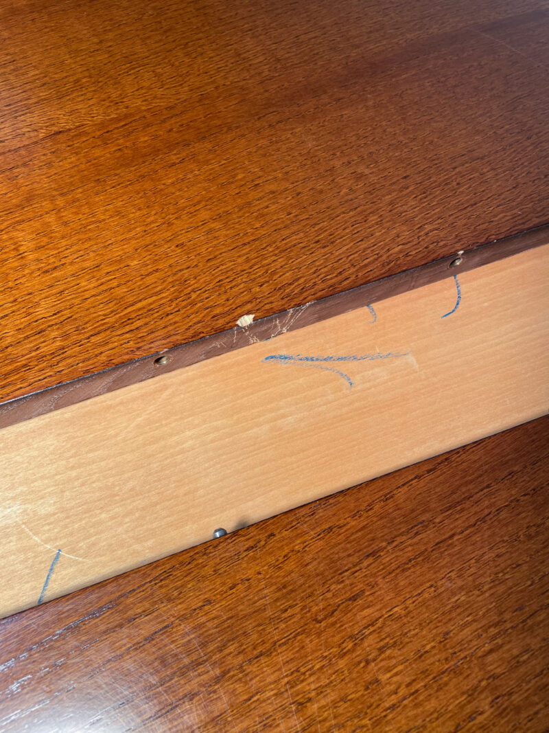 Table en bois ronde – Image 5
