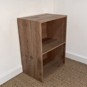 Petit caisson en bois foncé