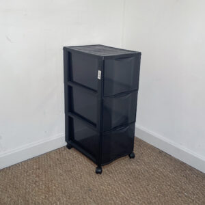 Petit caisson de bureau en plastique à roulettes