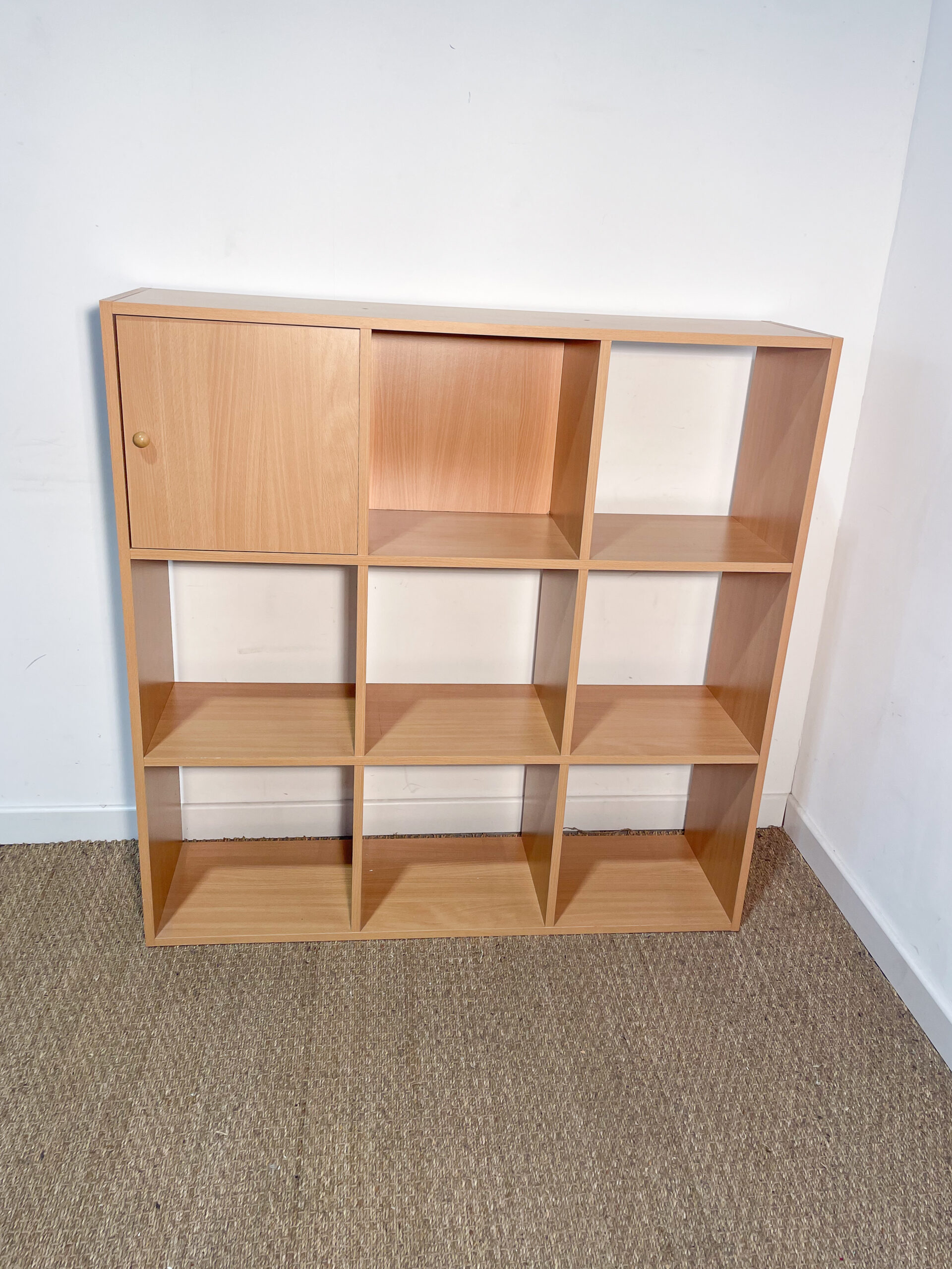 Bibliothèque à cases carrée – Image 2