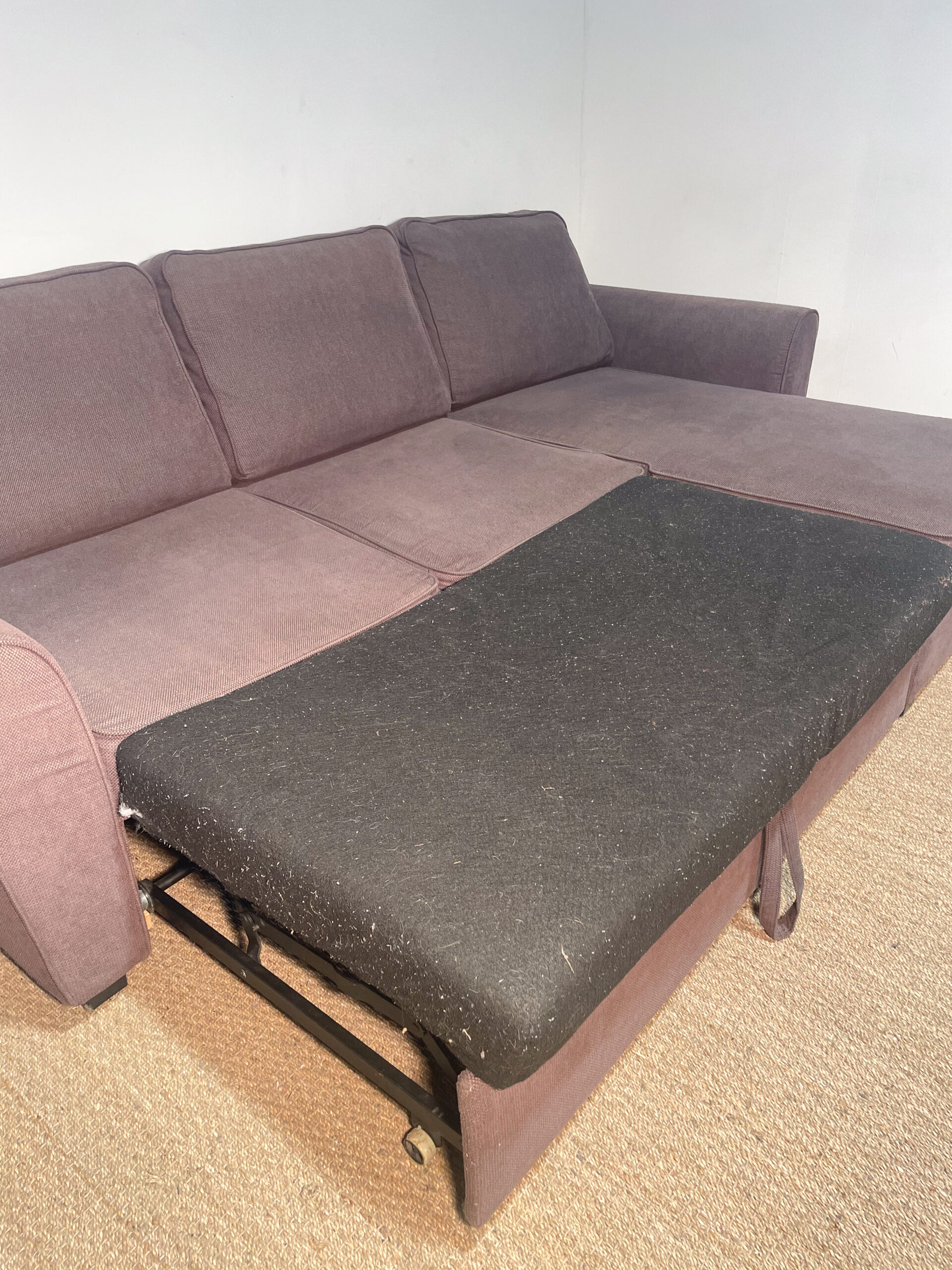 Canapé d'angle en tissu marron – Image 7